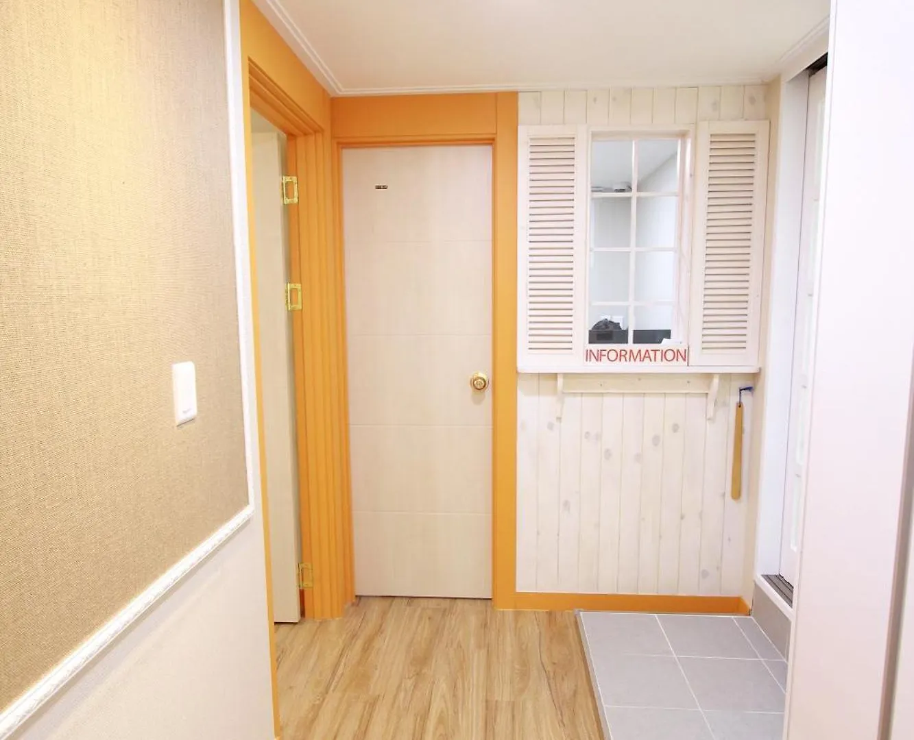 Hongdae Guesthouse Cocon Stay - Female Only ソウル特別市 ホームステイ
